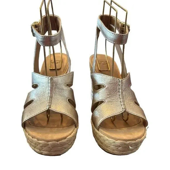 Ugg Careena Gold Metallic Leather Wedge Espadrilles Sandals Ankle Strap NEW 6.5 - Picture 4 of 11